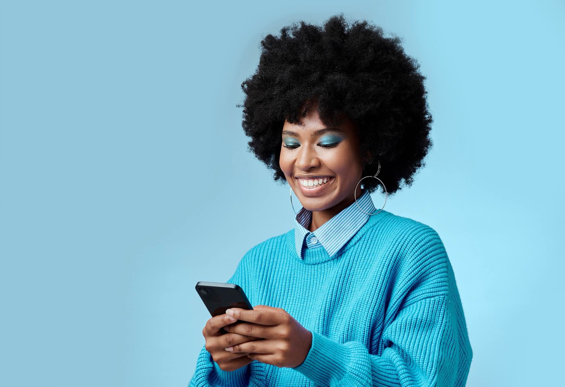 happy customer from email marketing